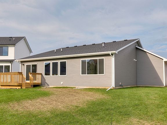 3rd image of 16542 Bentwood Dr