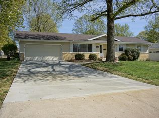 805 W Sylvania St, Springfield, MO 65807