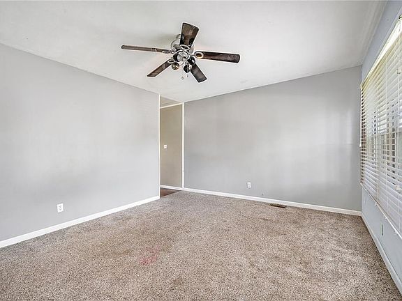 4th image of 3306 Mandan Ln
