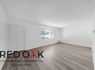 8720 Owensmouth Ave APT 2, Canoga Park, CA 91304