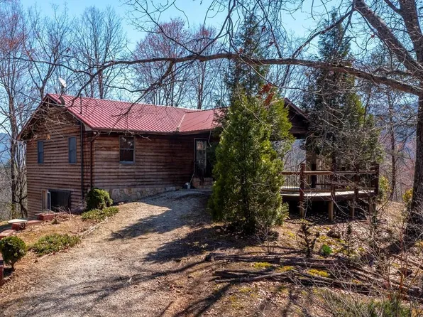 256 Hillside Ln, Andrews, NC 28901