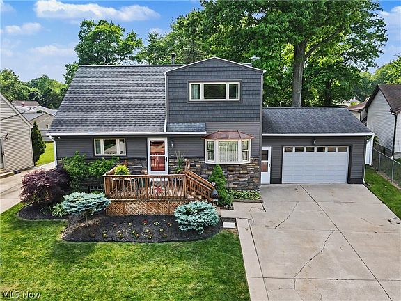 2nd image of 806 Tallkron Dr