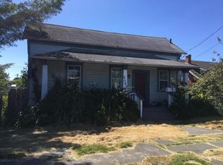 2542 C St, Eureka, CA 95501