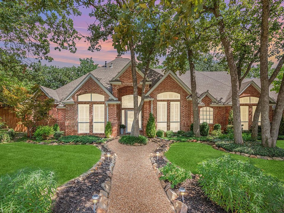 1st image of 921 Cat Hollow Ct