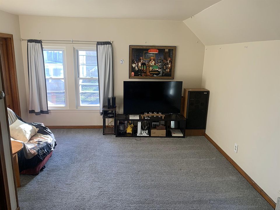 1st image of 94 Bouck St #3