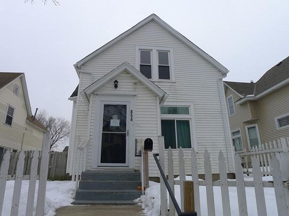 1st image of 854 Lawson Ave E