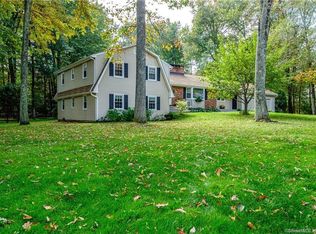 27 Lincoln Ln, Weatogue, CT 06070