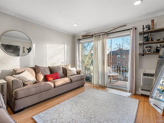 3rd image of 90 Park Avenue S #B6