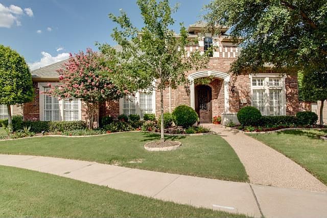 1st image of 103 Turnberry Cir