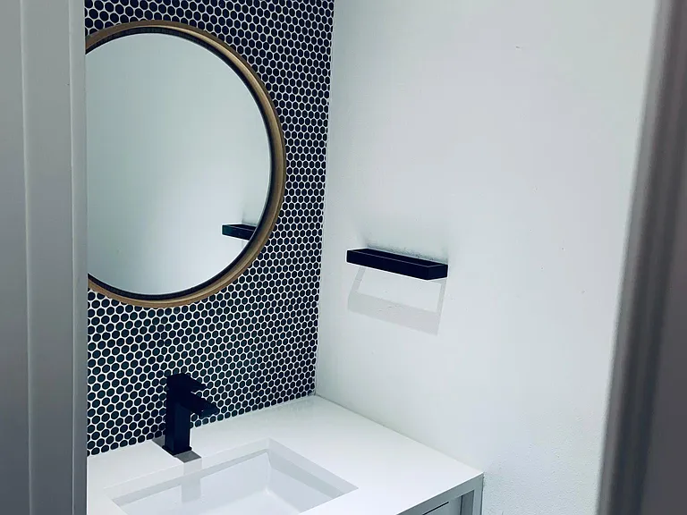 415 High View Ln #415 — Photo 5