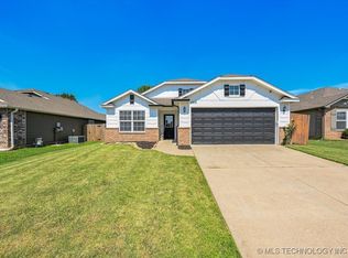 10712 N 152nd East Ave, Owasso, OK 74055