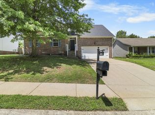1644 Cedar Springs Cir, Clarksville, TN 37042
