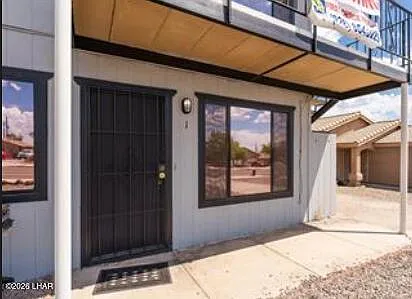 2 bed, 1.0 bath, 850 sqft, $1,400 — Photo 2