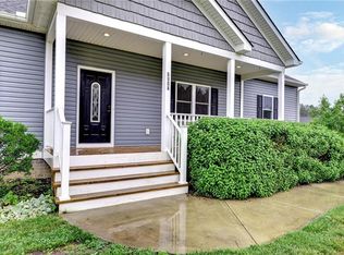 8904 Rock Cedar Rd, New Kent, VA 23124