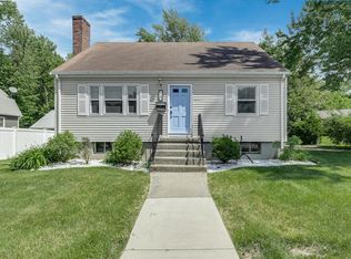 140 S Main St, Natick, MA 01760