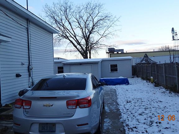 5th image of 355 Himes St SE