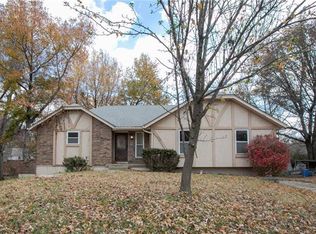 1200 SW Black Hawk St, Blue Springs, MO 64015