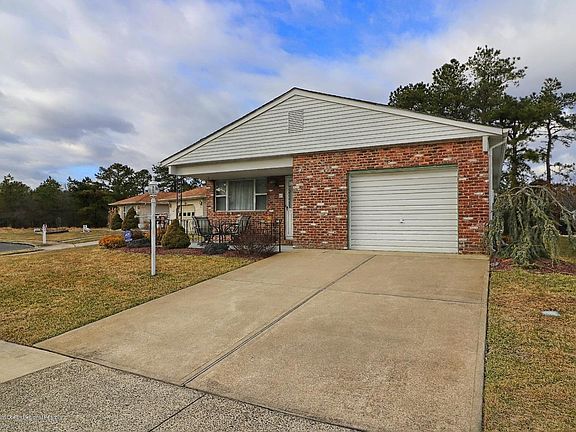 5th image of 21 Elkton Ct