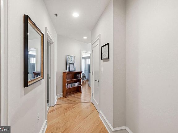 3rd image of 201 N 8th St APT 505
