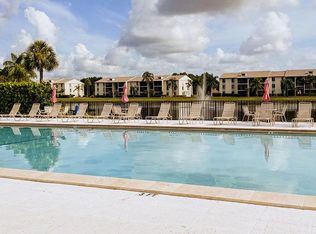 1105 Green Pine Blvd, West Palm Beach, FL 33409