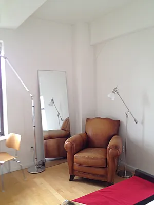 Rented by New York Residence | media 82