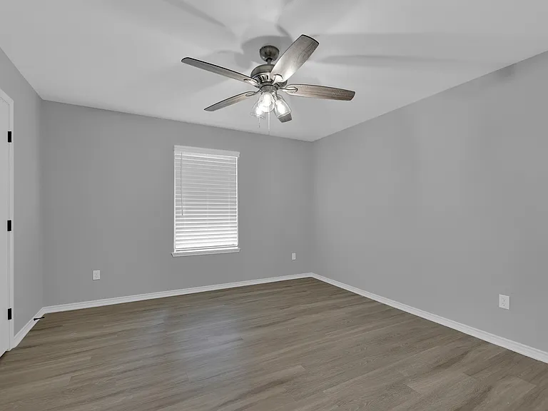 2020 Villa Linda Ave #2 — Photo 8