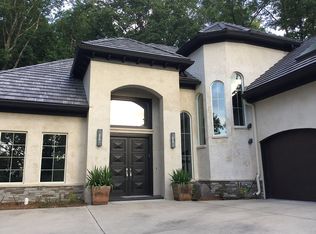 1505 Rocky Brook Cir, Vestavia, AL 35243