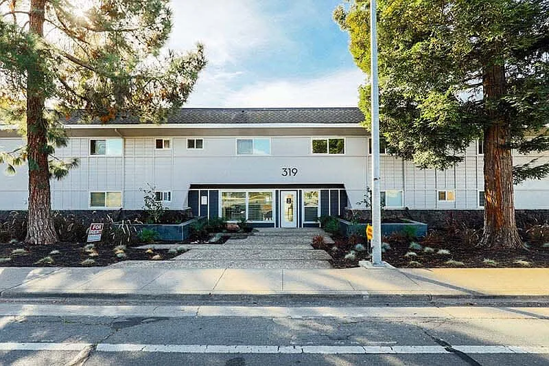 Magnolia Terrace — Photo 4