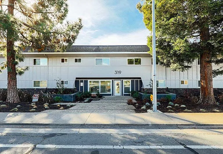 Magnolia Terrace — Photo 4