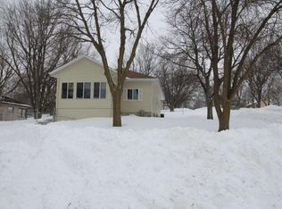 1201 Fargo Ave, Spirit Lake, IA 51360