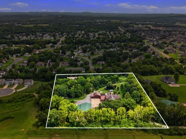 831 Osborne Ln, Murfreesboro, TN 37130