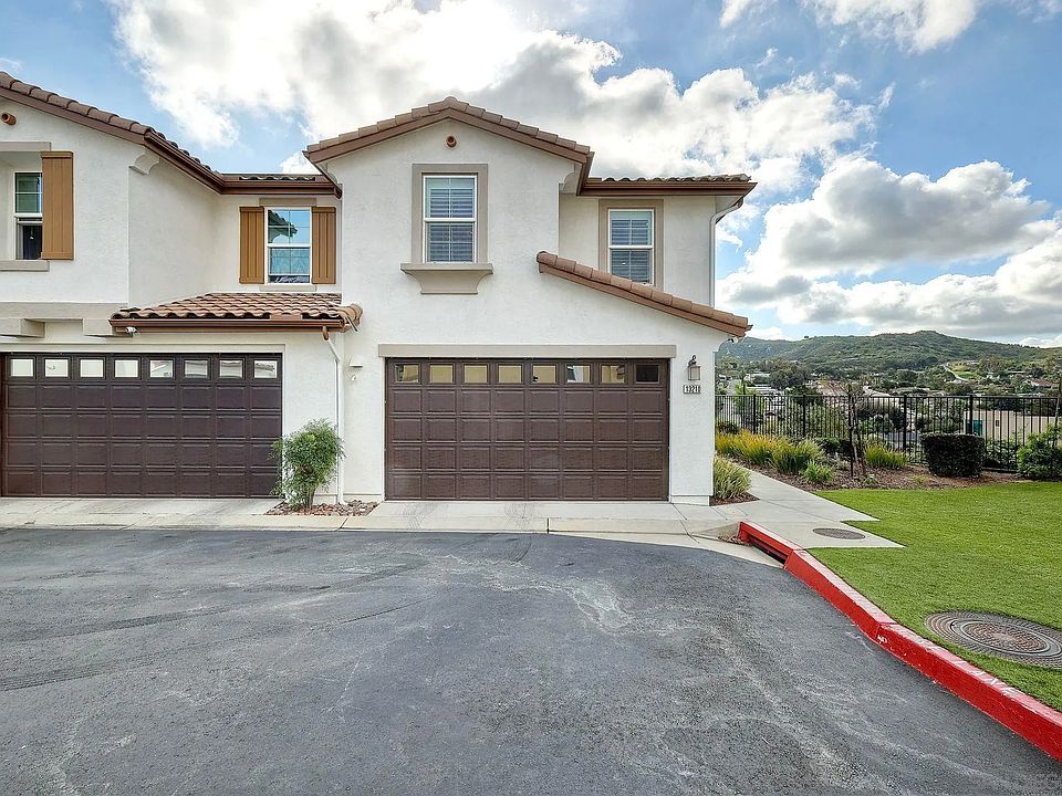 1st image of 13210 N Peak Vista Dr