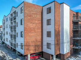 16 Elmer Street, 3 bed 2 bath
