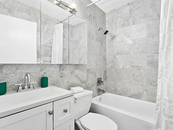 4th image of 96 Schermerhorn St APT 10H
