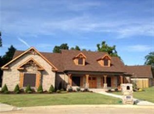 1509 S 32nd St, Paragould, AR 72450
