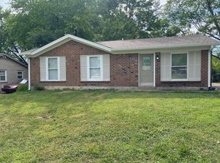 6908 Lakegreen Ct, Louisville, KY 40291