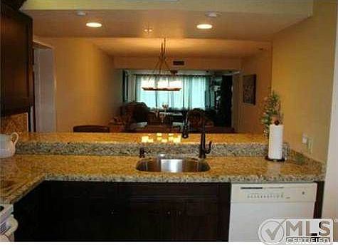4th image of 501 Seafarer Cir APT 404