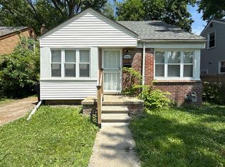 19924 Oakfield Ave, Detroit, MI 48235