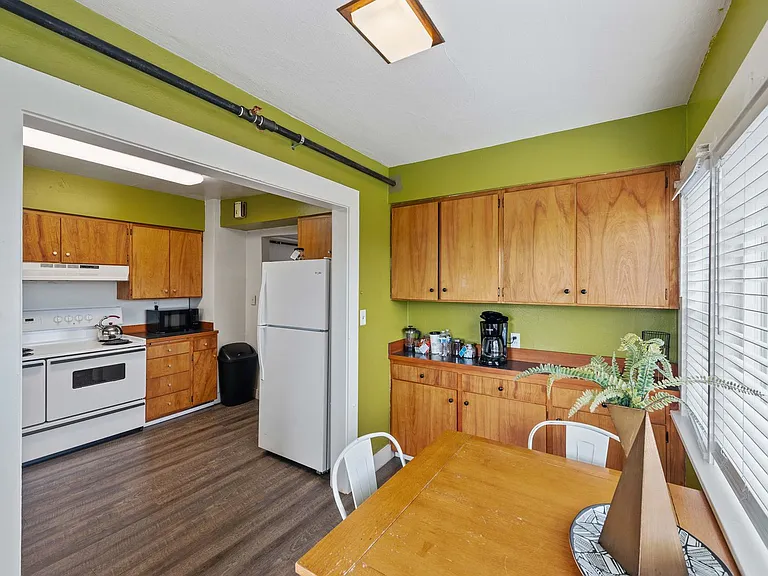 864 S 5th St #1 — Photo 17
