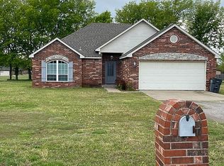 24250 Montgomery Blvd, Claremore, OK 74019