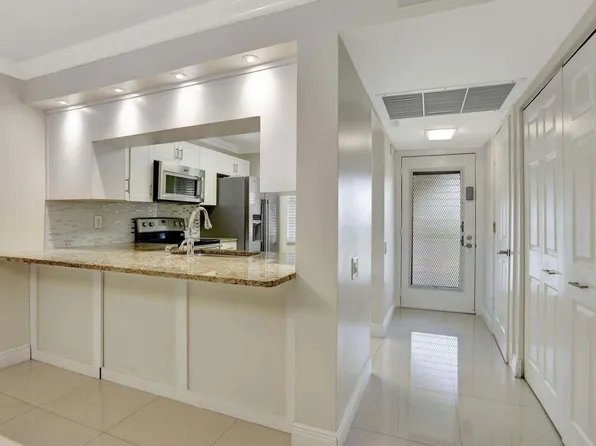 2601 Nassau Bend, Coconut Creek, FL 33066