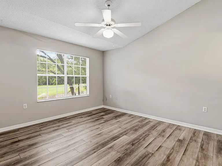 10000 SW 52nd Ave #159 — Photo 16