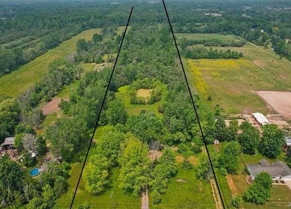 1st image of 8660 Wolcott Rd #34