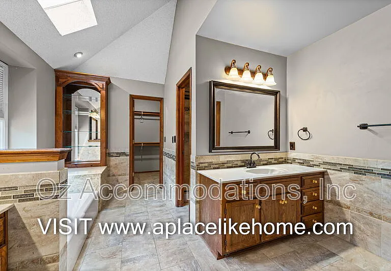 10508 Reeder St — Photo 27