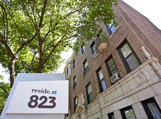 823 W Buena Ave #312, Chicago, IL 60613