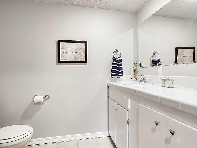1512 Dayton Ct NE — Photo 14