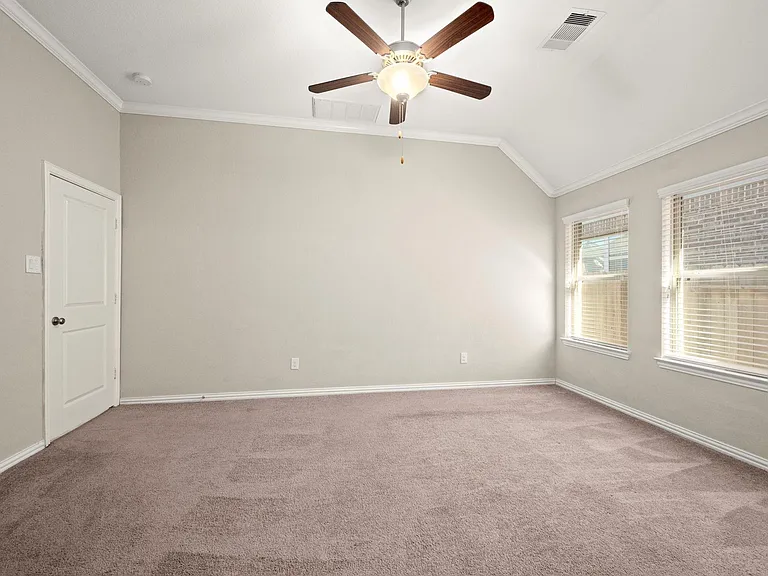 2939 Twin Cove Ct — Photo 24