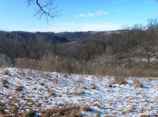 2066 Airport Rd, Platteville, WI 53818