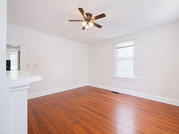 5th image of 518 Tafel St