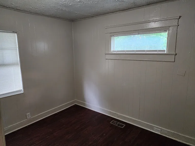 614 Fern St — Photo 18